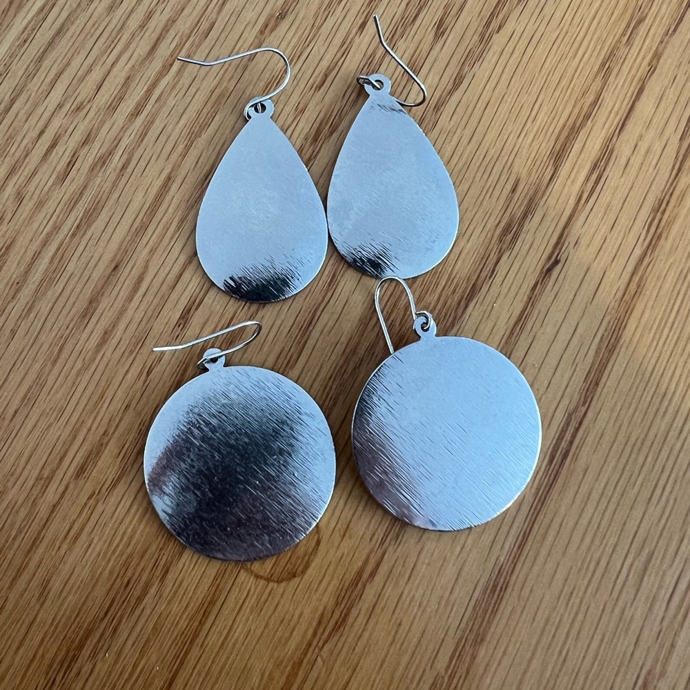Elegant Silver Dangle Earrings Set